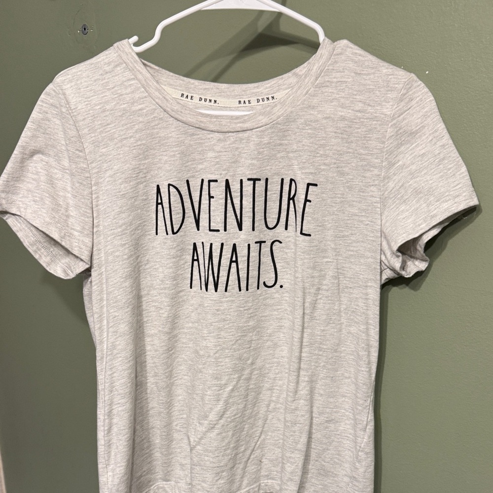 Rae Dunn Light Gray Adventure Awaits Tee